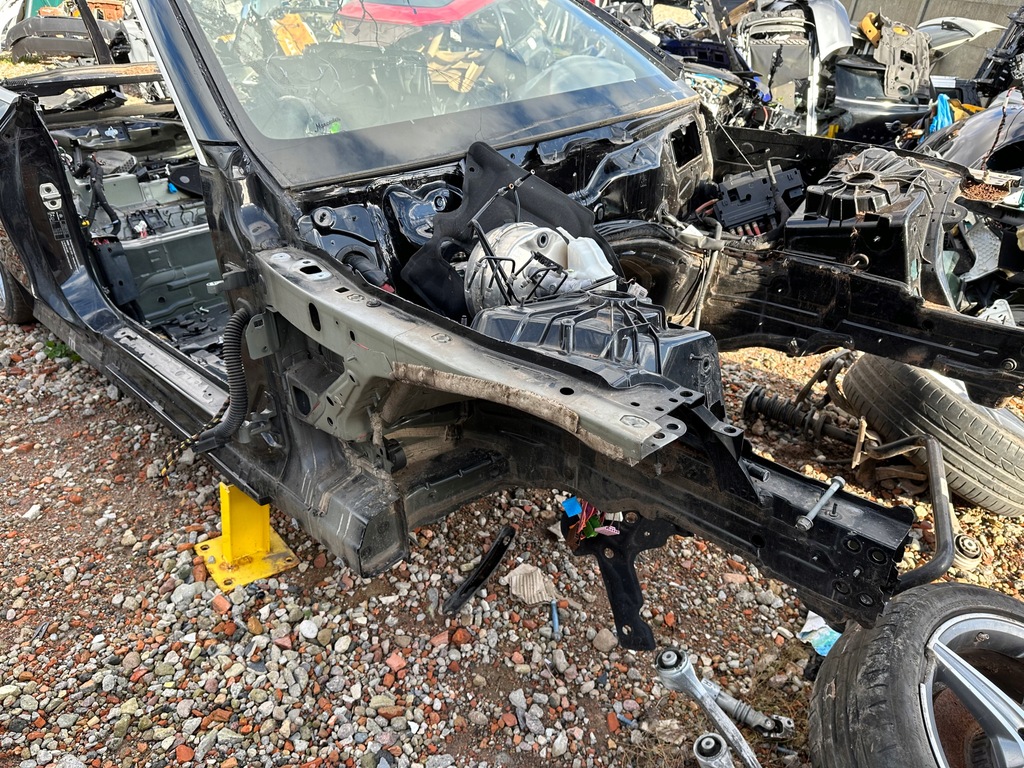 фото №1, Mercedes c klasa w205 cabrio чверть права передня перед