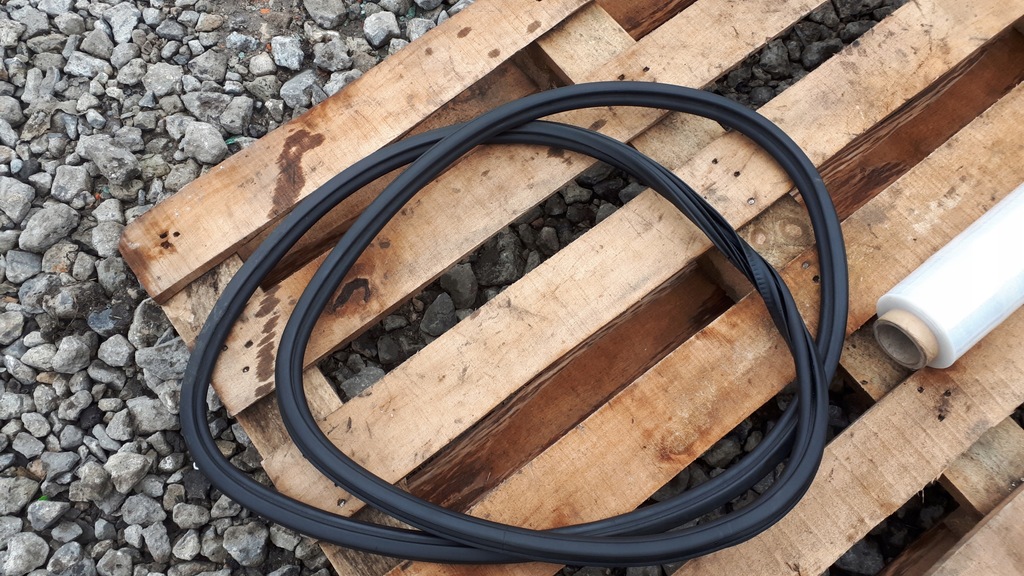 фото №1, S6 c7 a6 4g прокладка двері права перед передня