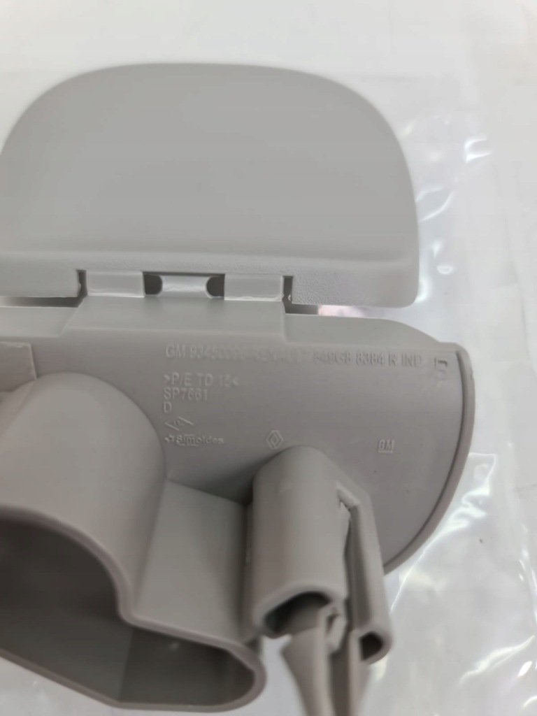 фото №3, Заглушка потолочный trafic vivaro primastar nowa