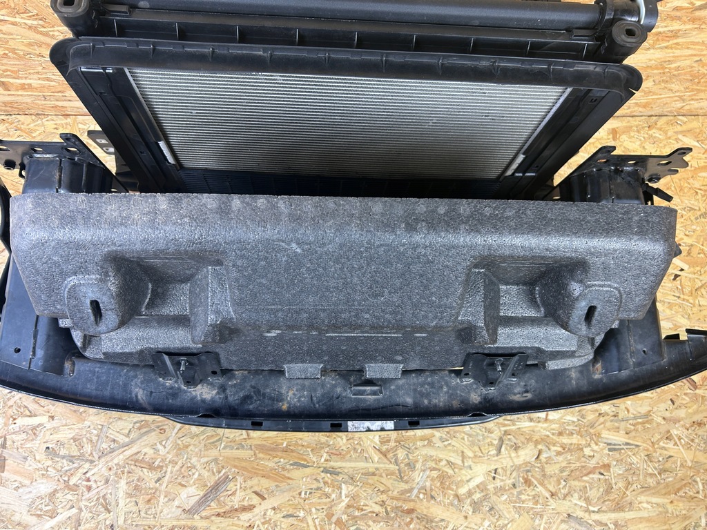 фото №12, Pas передній підсилювач балка радіатор vw id.4 id4 електрик 2020-