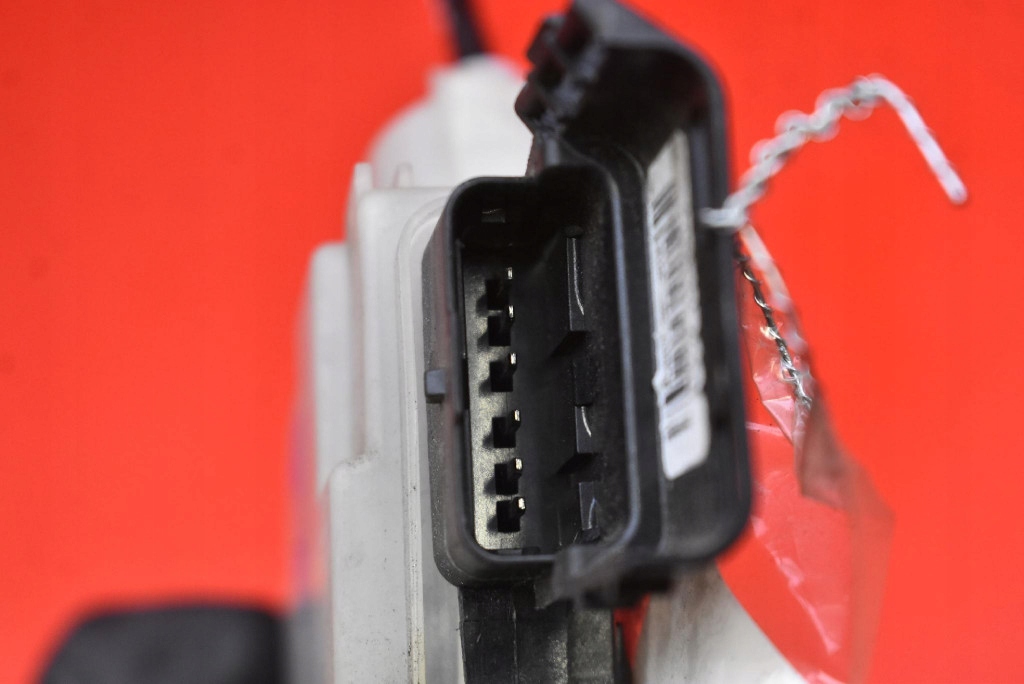 Замок двері правий задня задній 16943328 citroen c-elysee 2 ii 12-17 Зі Шроту