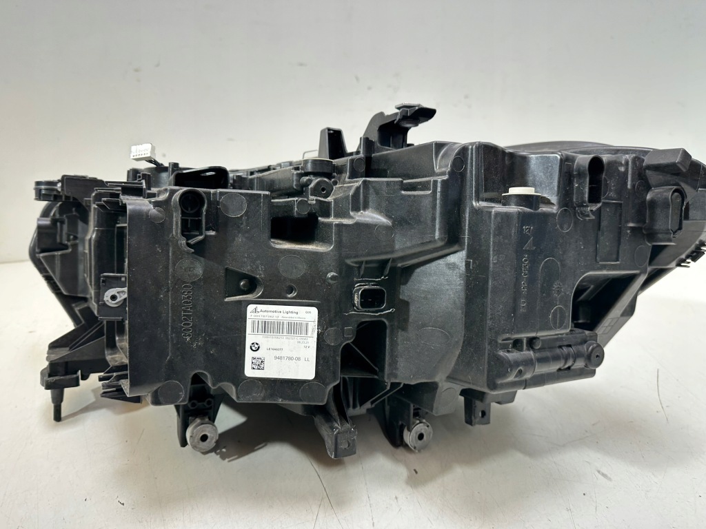 Фара правый  перед bmw x5 x6 g05 g06 full led без подсветка 9481780-08 Оригинал