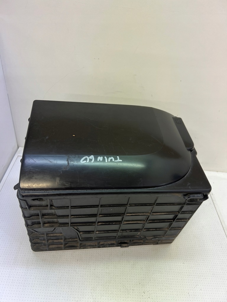 фото №1, Захист корпус акумулятор 8200654694 renault twingo ii