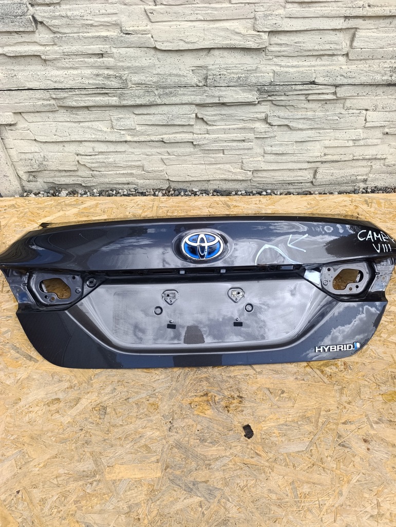 фото №1, Крышка багажника задняя toyota camry viii 2016-2023