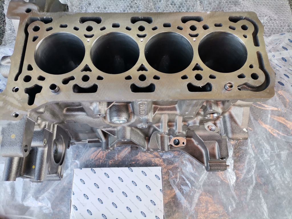 фото №1, Ford ranger блок двигателя 2.0 2019-2023r новый оригинал блок ranger двигатель