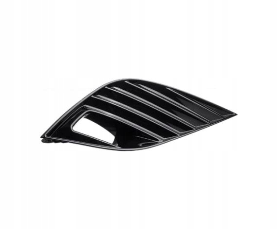 фото №2, Toyota camry 2017 - рамка противотуманной фары p czarna