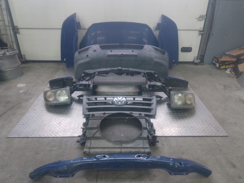 фото №1, Vw crafter 06- перед kompletny 2.5