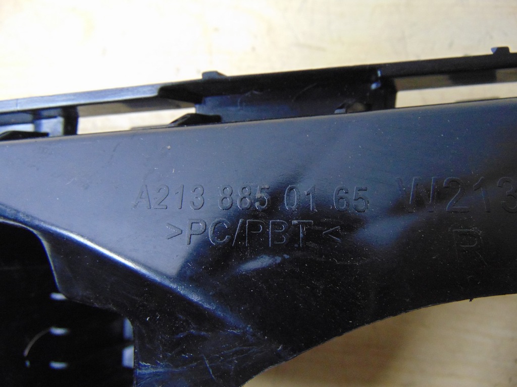 фото №13, Напрямна бампера правий задня mercedes w213 a2138850165