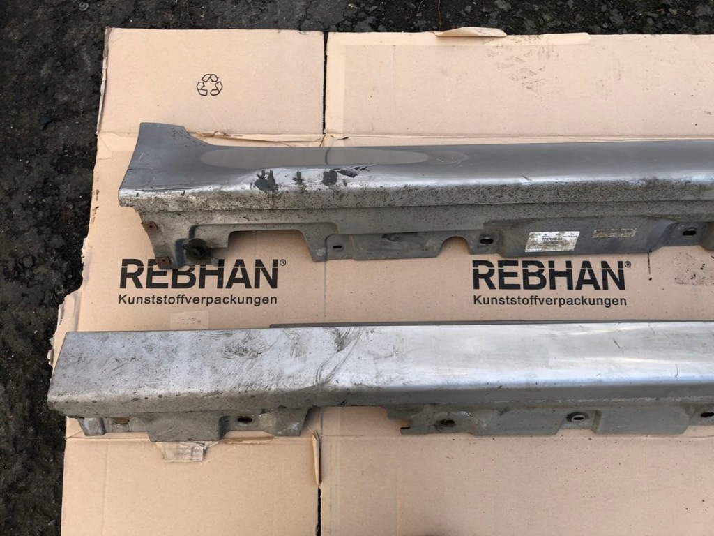 фото №2, Молдинг порог правая порог bmw f11 оригинал a72