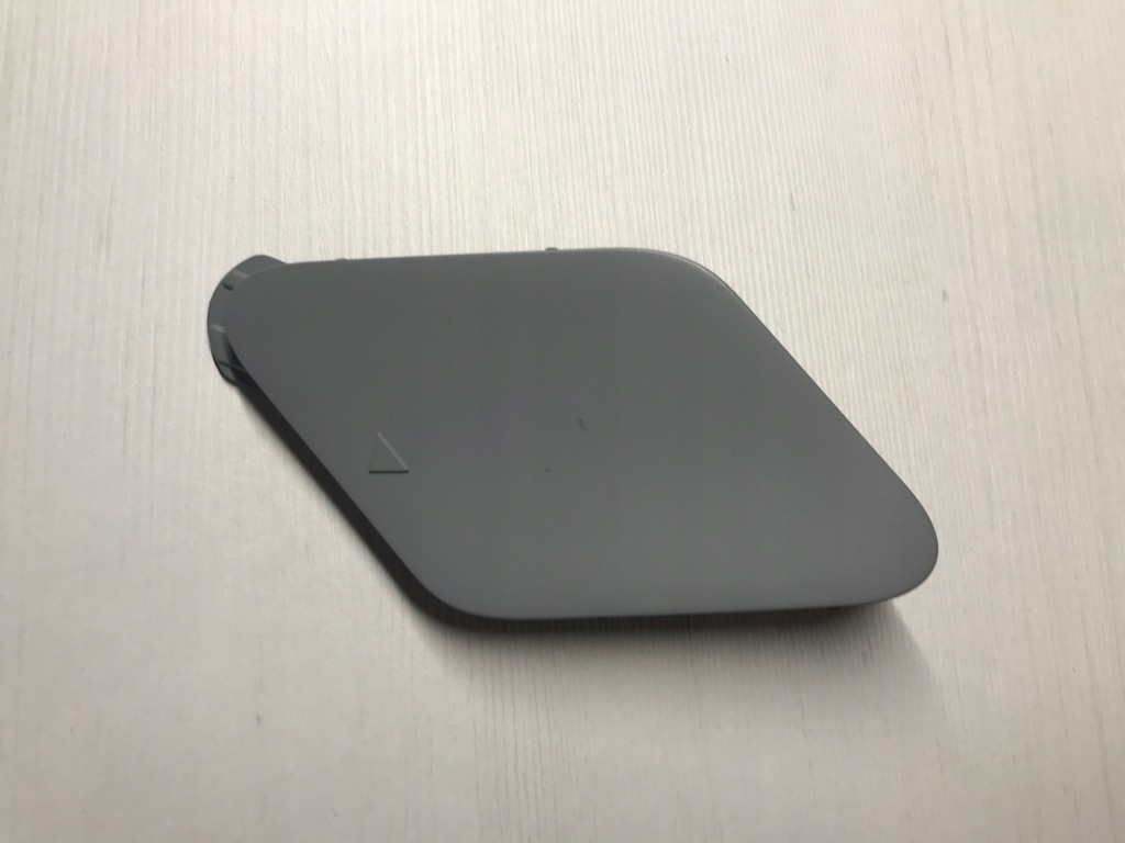 фото №1, Bmw 5 gt f07 2009-2013 заглушка фаркоп перед nowa оригинальный номер