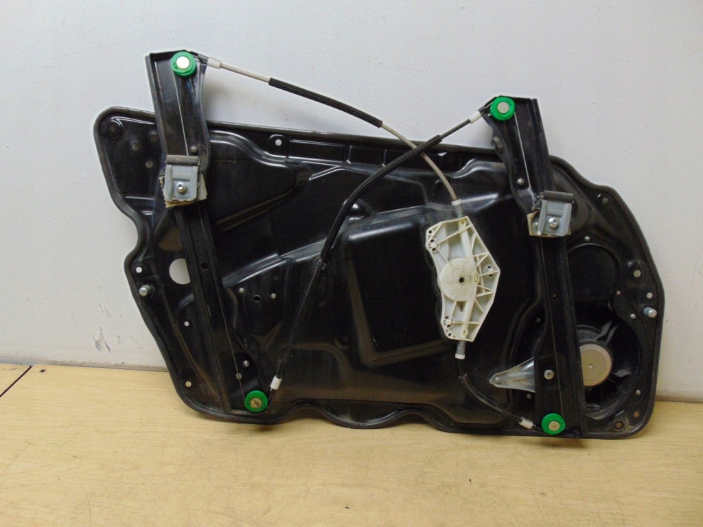 фото №7, Механізм скло правий перед vw passat b7 3c0959792a