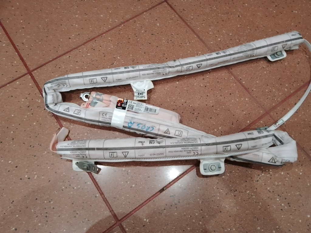 фото №1, Citroen c3 aircross шторка безпеки права сторона