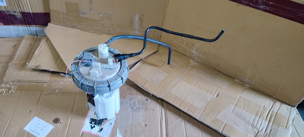 фото №1, Mitsubishi space star ii lift 15-19 помпа насос пального + корзина 1.0 1.2 b