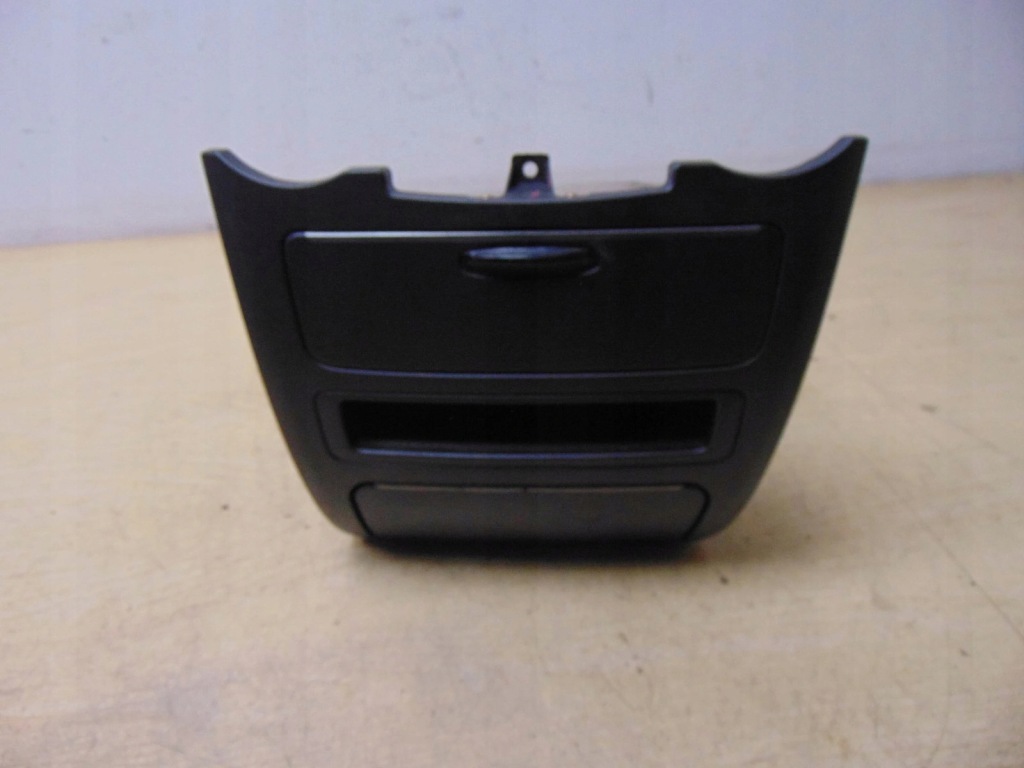 фото №2, Пепельница бардачок kia magentis ii 2006 rok