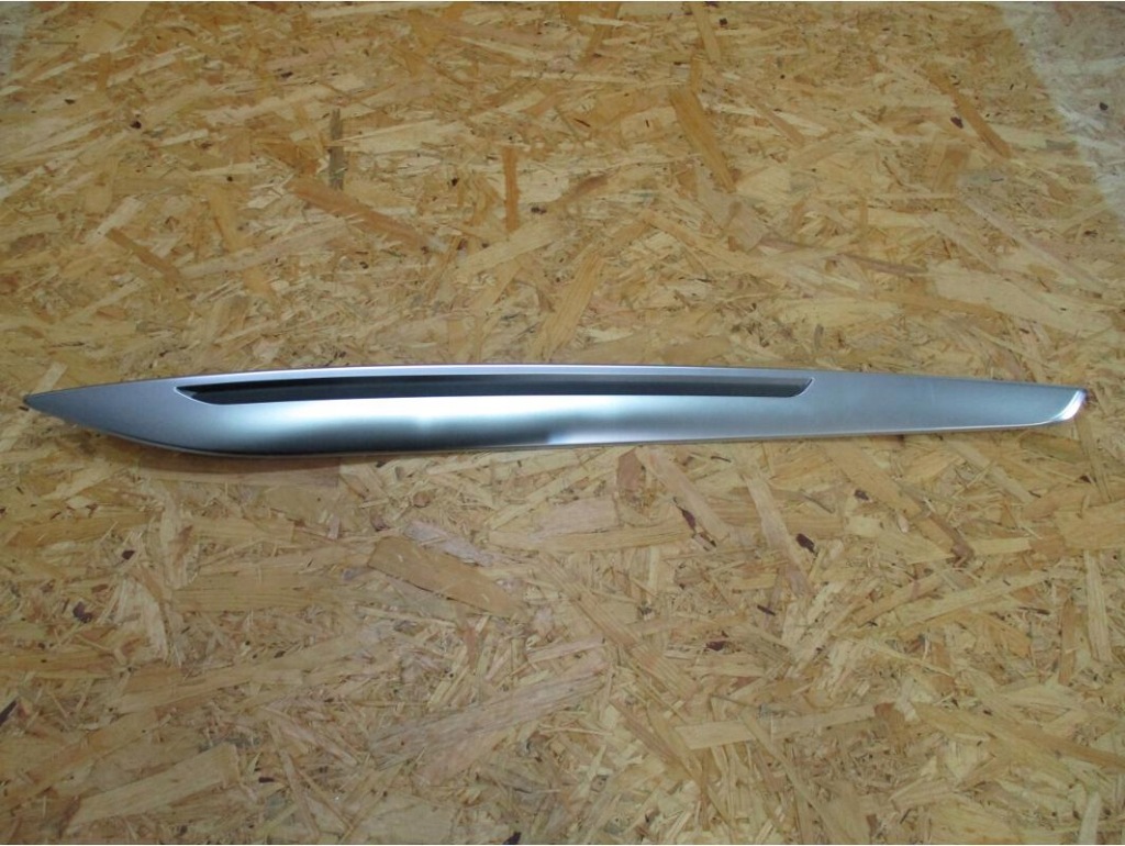 фото №1, Молдинг dekor туннель renault megane iv 969311987r