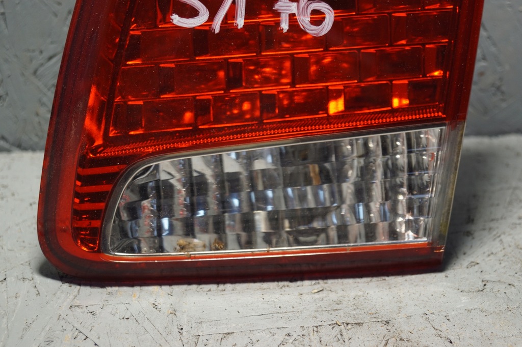 фото №5, Лампа правый задняя kia sorento ii крышка багажника