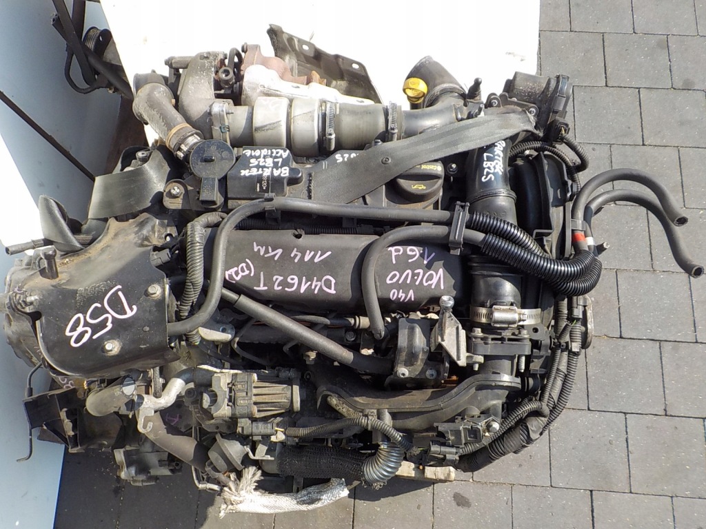 Volvo v40 12r 1.6d d2 114km двигатель d4162t комплектный Доставка