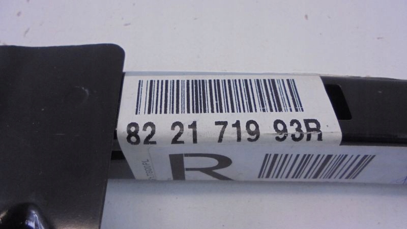 фото №6, Dacia duster i направляющая стекло