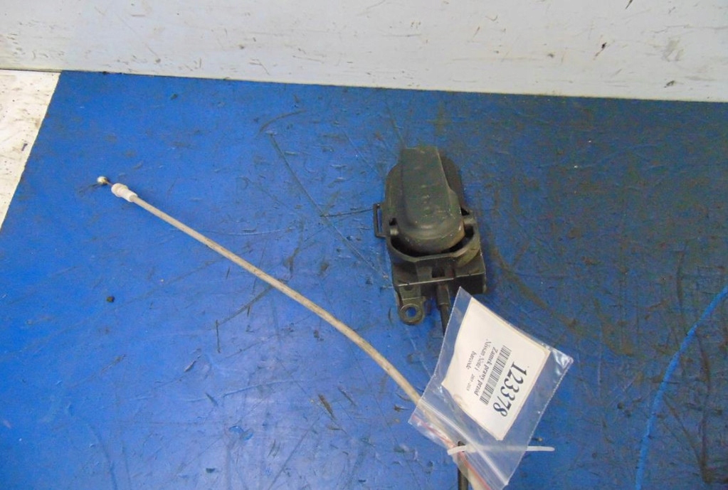 фото №3, Nissan note i замок правий перед