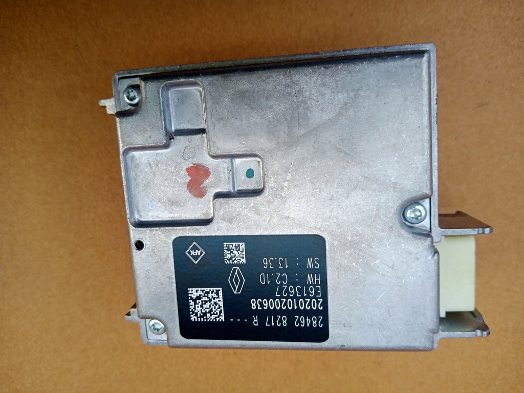 фото №1, Renault arkana, talisman lift, камера, радар