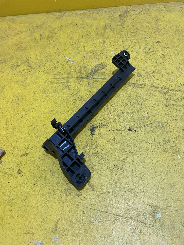 фото №1, Citroen c4 - направляющая стекло - 9687185080