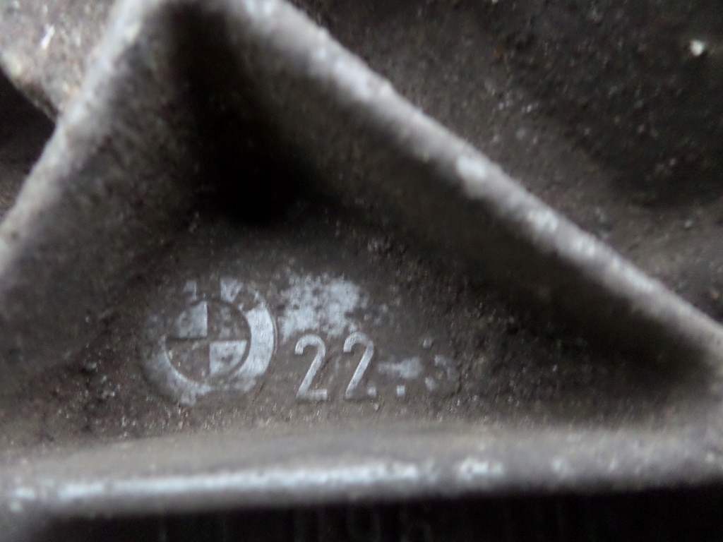 фото №5, Кронштейн подушка кронштейн коробки передач bmw e39 525d