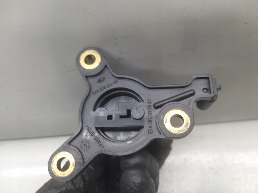 Датчик уровня масла 1.8 компрессор w204 clk m271 271952 a0011530532 Киев