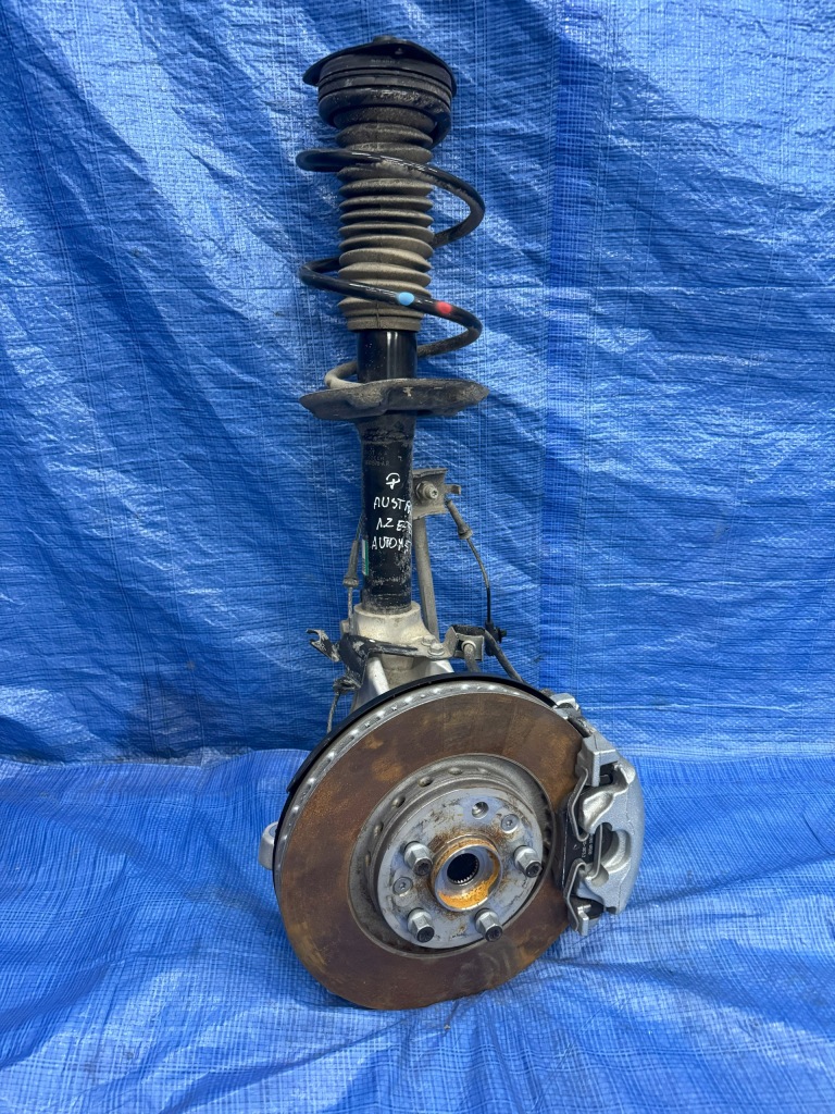 Купити Амортизаторна стійка правий renault austral 1.2 e-tech 543026765r автоматична коробка передач