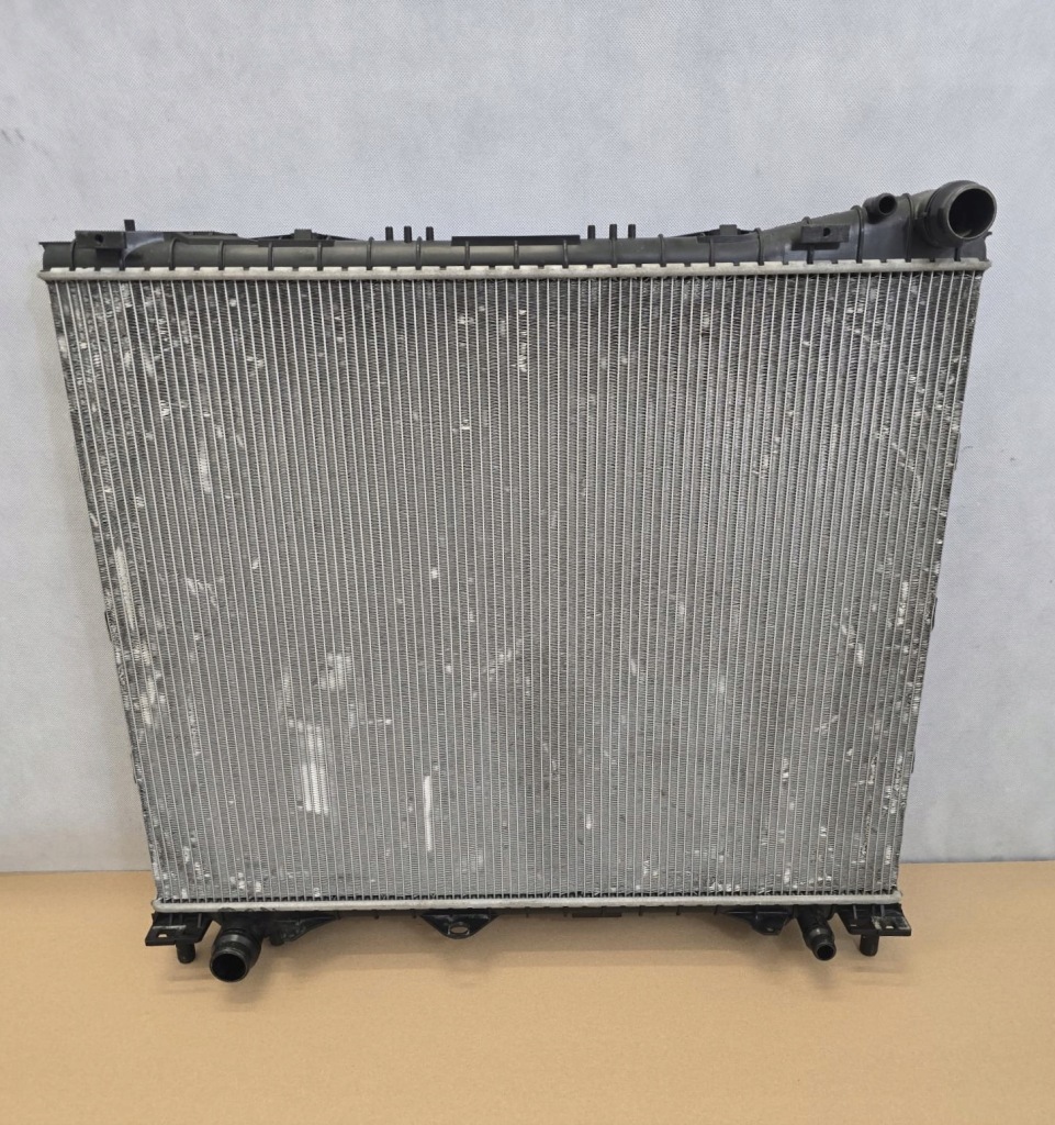 Купити Радіатор води land rover 16- cpla8005ab