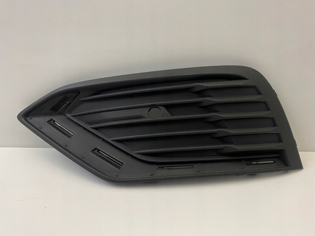 фото №1, Volvo v60 s60 ii ліва решітка бампера перед 18-