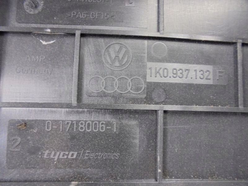 фото №7, Skoda octavia ii 1z захист корпус коробка запобіжників 1k0937132f