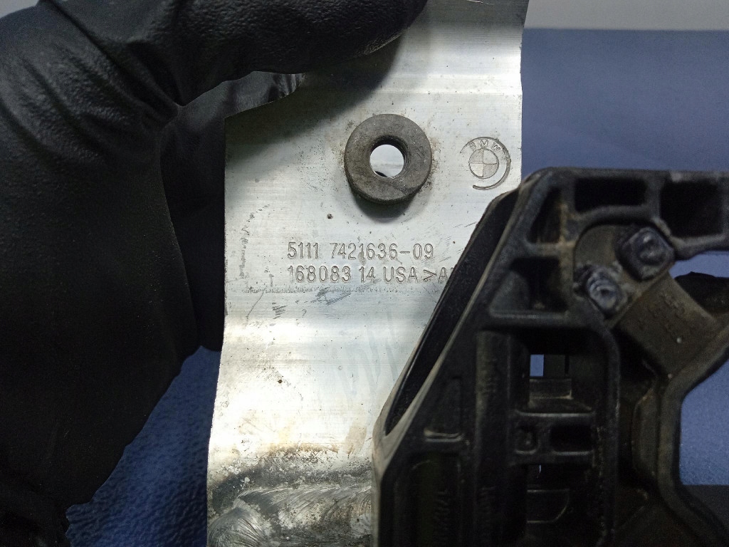 фото №7, Bmw x7 g07 кронштейн кронштейн радіатора праве 7421636