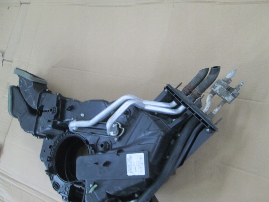 фото №9, Ford flex 08- обігрівач задня w крила задня