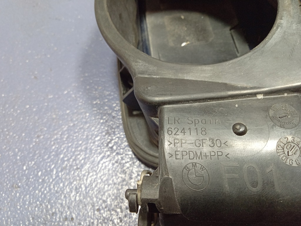 фото №4, Bmw 7 f01 f02 крышка заливной топлива 624118 a90 sophistograu