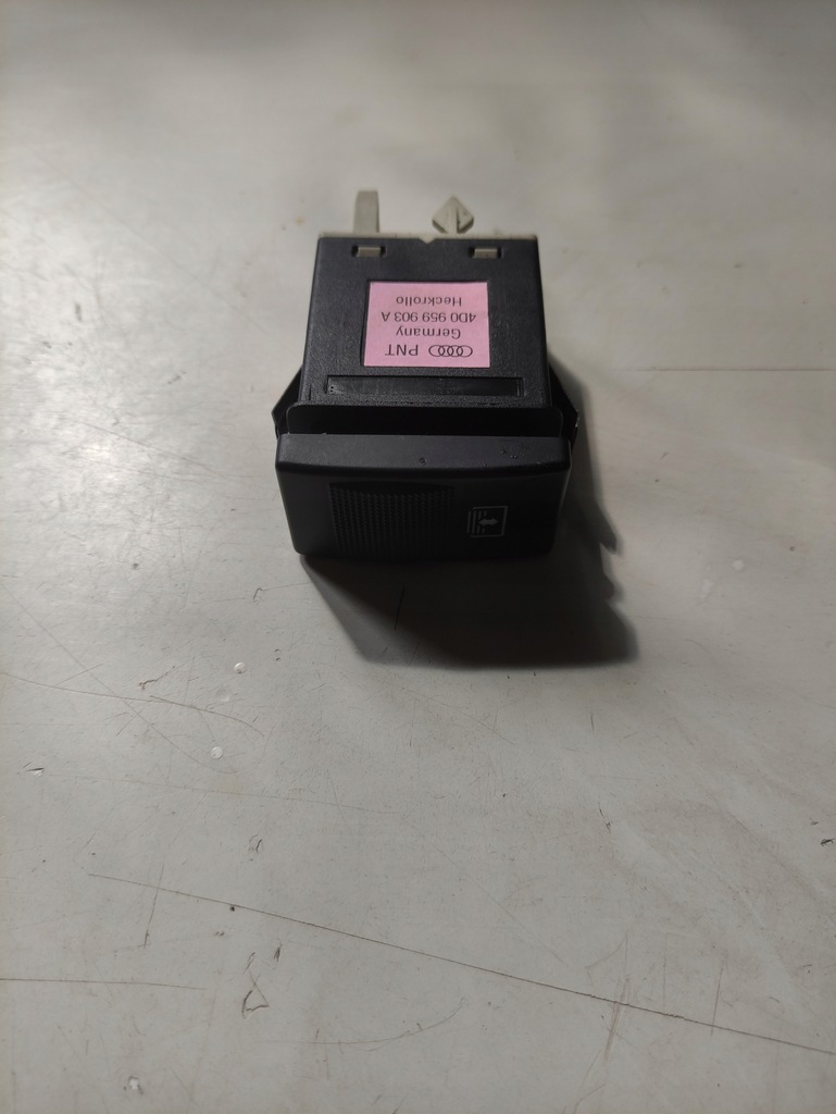 фото №1, Кнопка шторка audi a8 d2 lift 4d0959903a