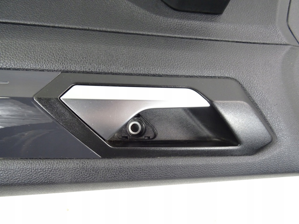 фото №14, Vw t roc обшивки обшивка двері матеріал перед led