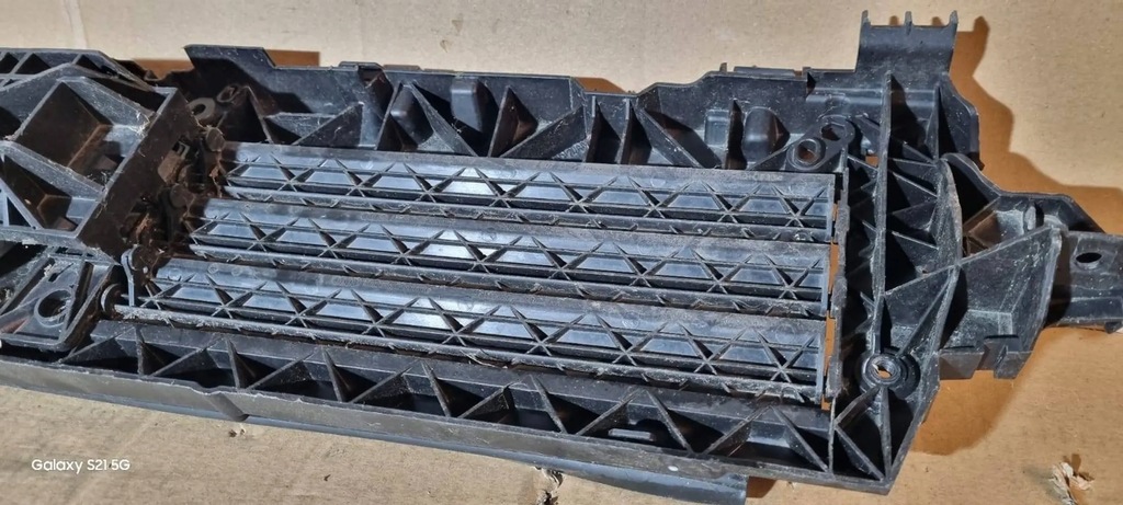 фото №12, Защита радиатора воздуховод жалюзи audi a4 s4 b9 8w