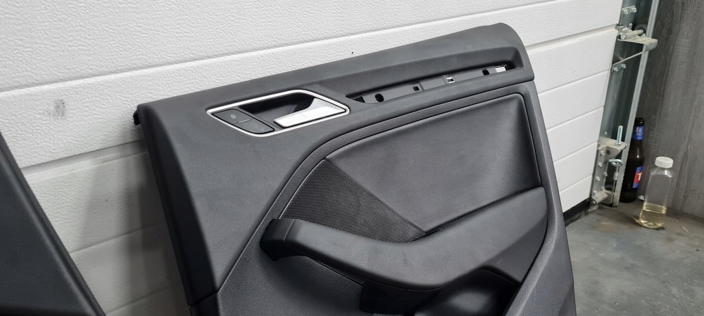 фото №7, S3 8v sedan a3 обшивка дверь левый правый задняя sedan 8v5867305 8v5867306