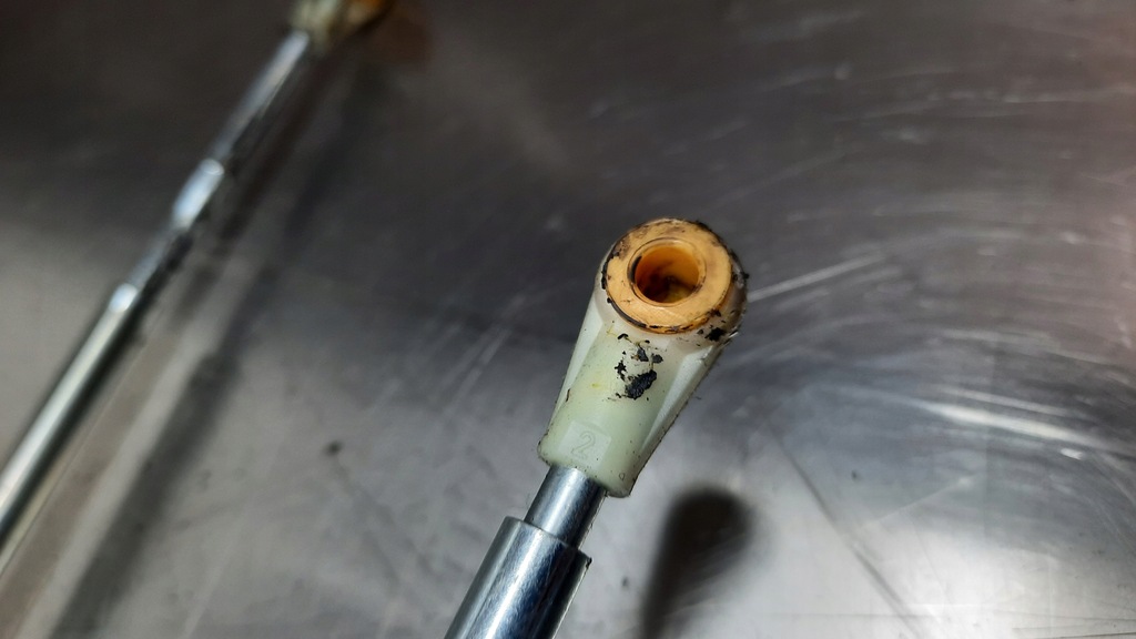 фото №9, Троси перемикання передач 1k0711266r/265a seat altea xl 1.6 mpi 08r