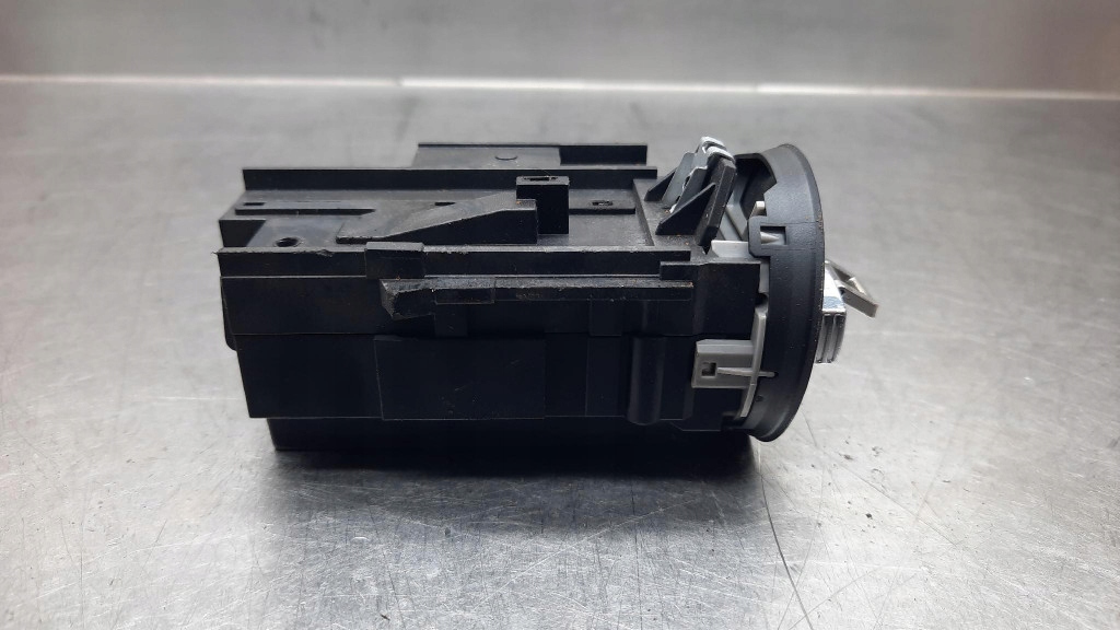 фото №5, Замок запалювання + 1 ключ 3c0905843r vw passat b6 05-10r