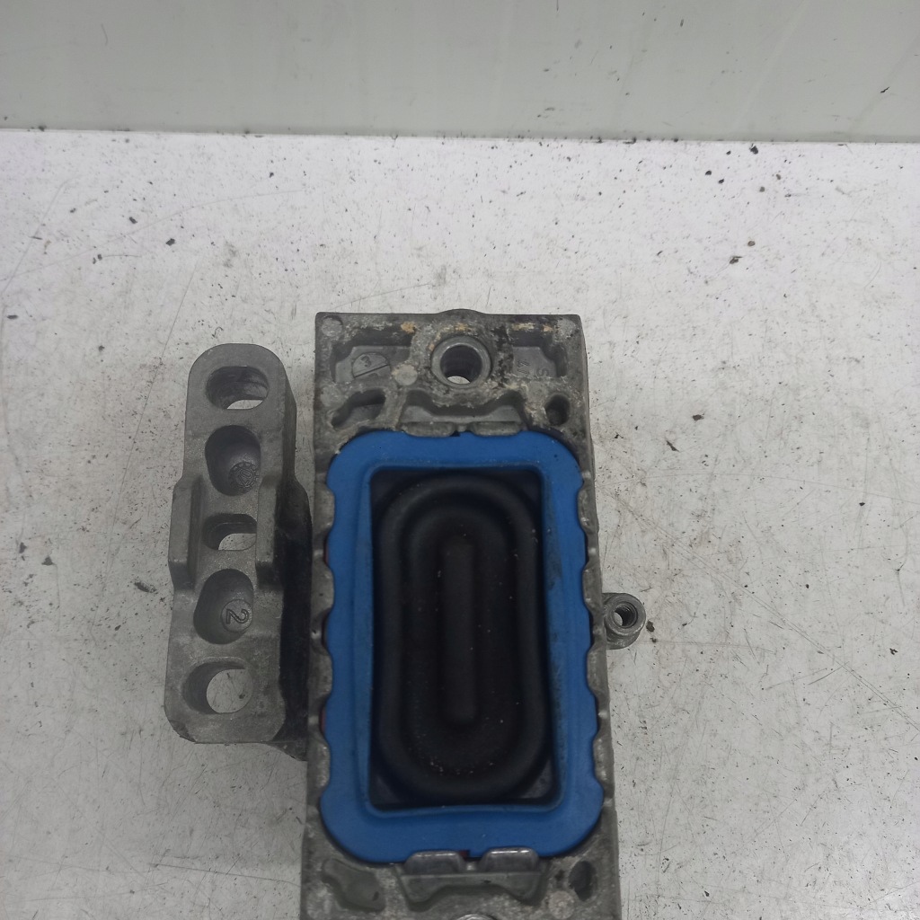 фото №4, Кронштейн двигуна seat leon 2