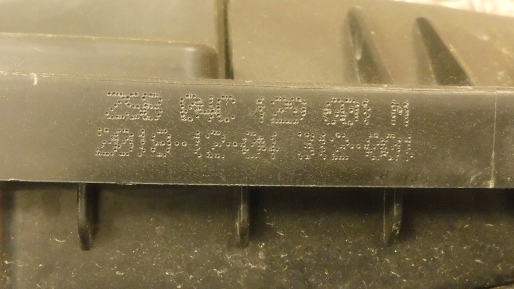 фото №5, Корпус фильтра воздуха seat arona