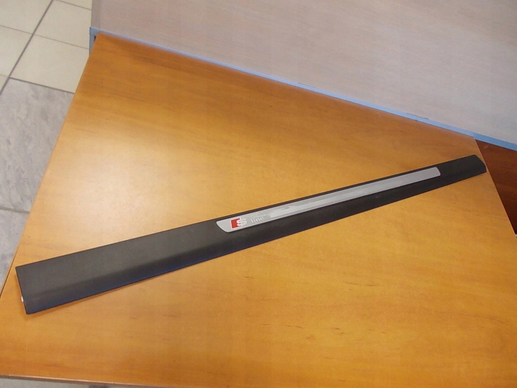 фото №1, Молдинг поріг права audi a6 c6 s line