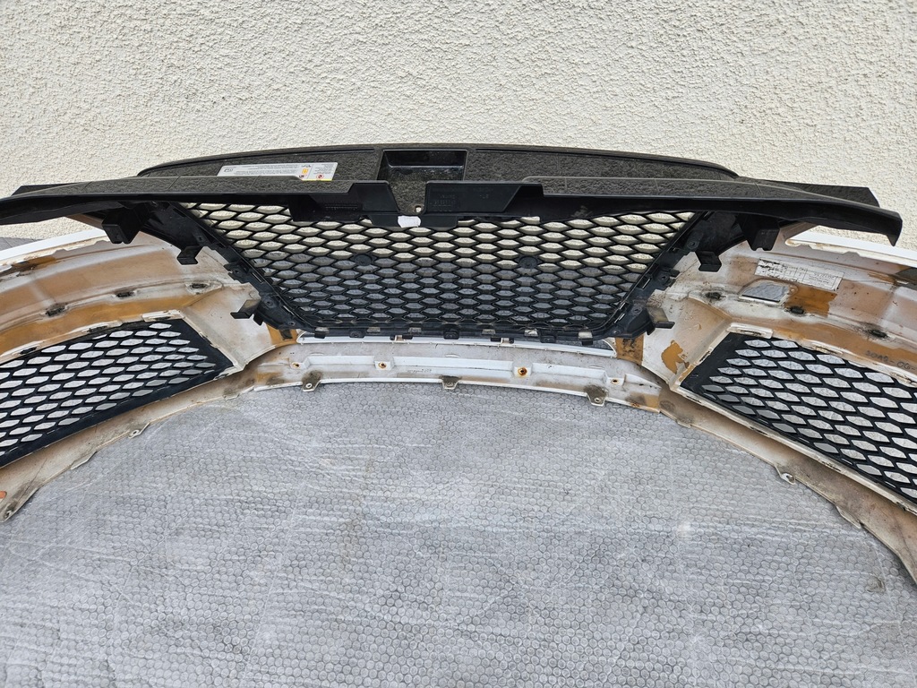 фото №10, Audi rs3 8p0 бампер перед решётка радиатора решётки