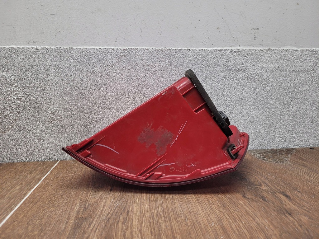 фото №8, Vw jetta vi 010-015 лампа левая левый задняя задняя