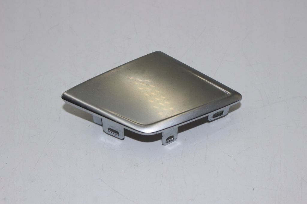 фото №1, Заглушка обшивка дверь перед bmw f40 7949805