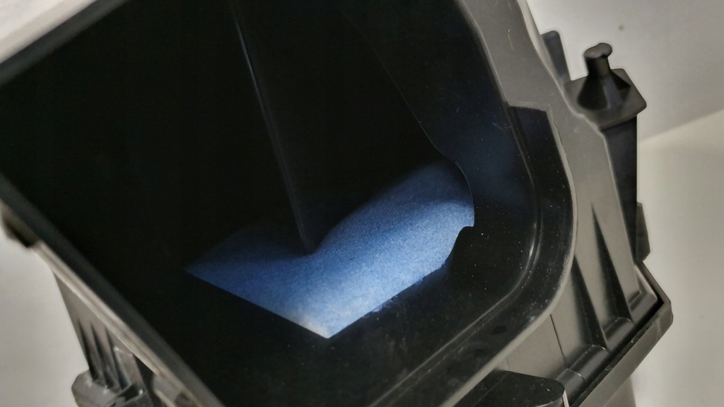 фото №5, Корпус фильтра воздуха bmw 5 g30 3.0d 8620945