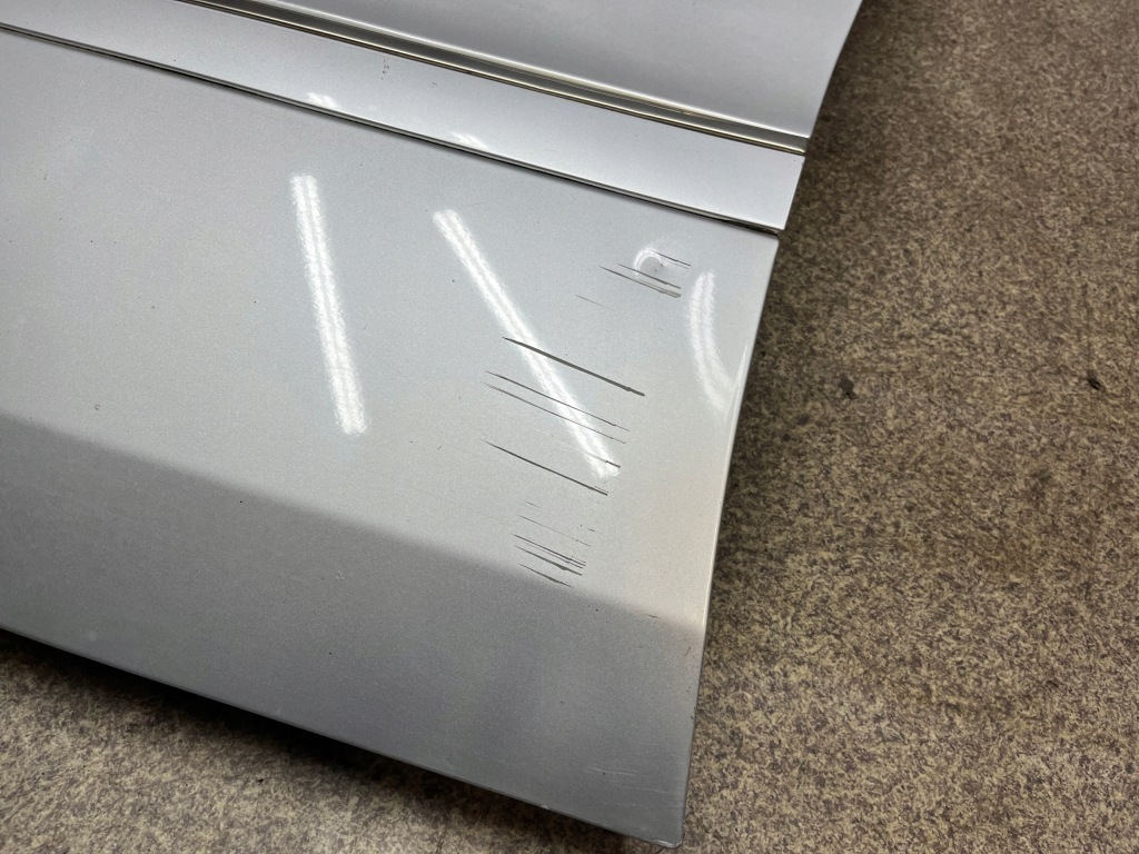 Купити Двері лівий перед ліва передні ml w164 775u c775 повний 110-120 umfe