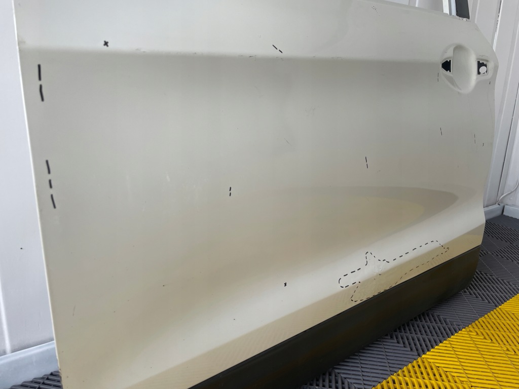 Дверь -- nissan qashqai 2 j11 2013 - 2021 -- перед левая -- передние левая Киев