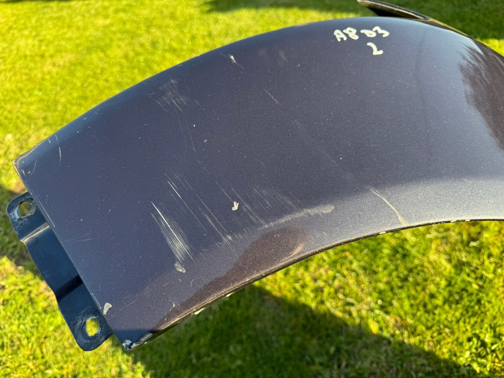 Крило ліве передній перед audi a8 d3 02- лак: lz7q Доставка